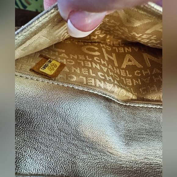 Chanel Denim with Gold Interior Snap Wallet 💃 👖🩷 - Picture 8 of 13